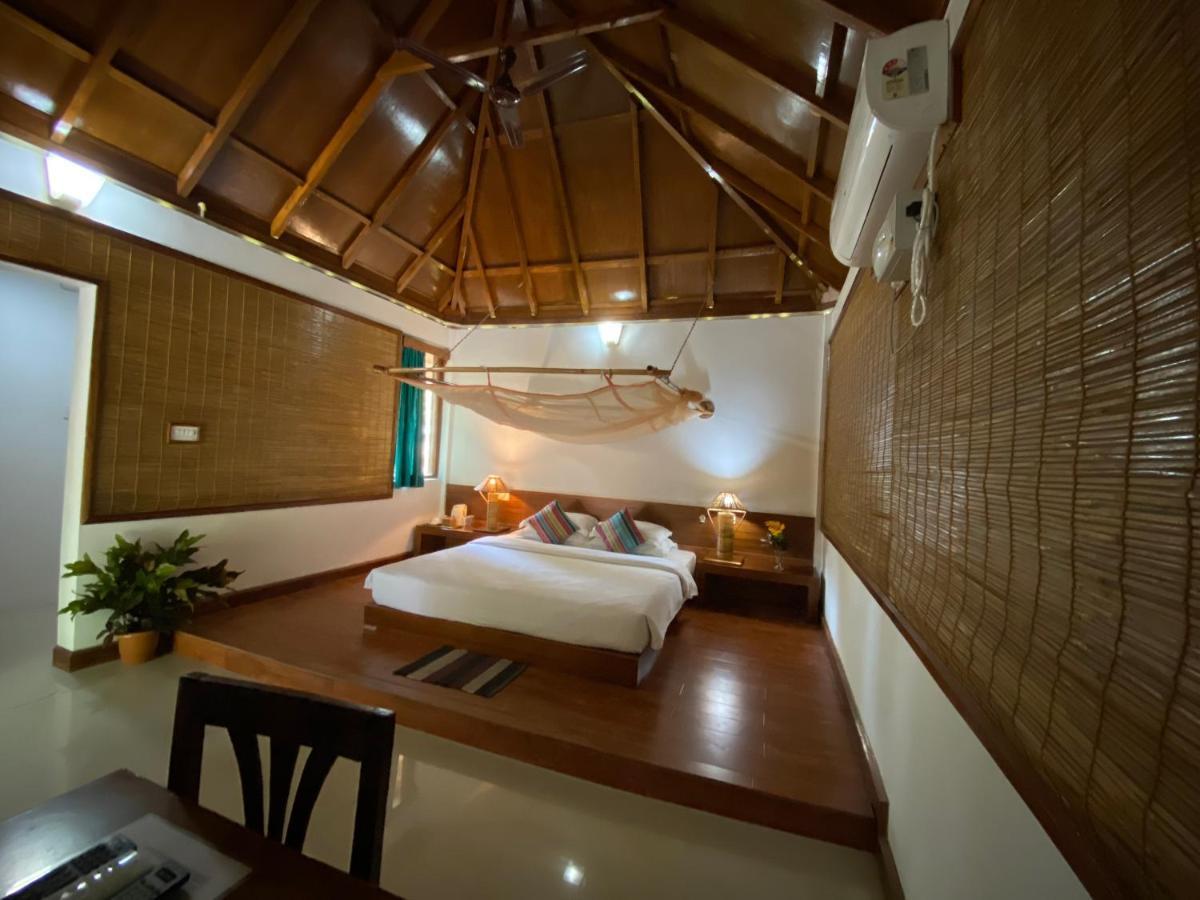 Wild Orchid Hotel Kala Pathar Beach Eksteriør billede