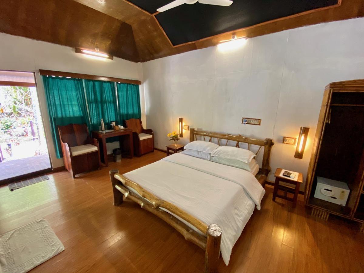 Wild Orchid Hotel Kala Pathar Beach Eksteriør billede