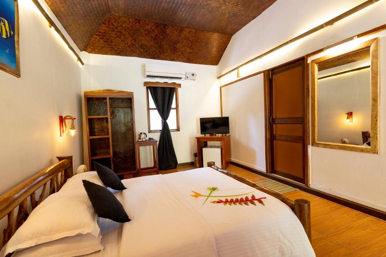 Wild Orchid Hotel Kala Pathar Beach Eksteriør billede